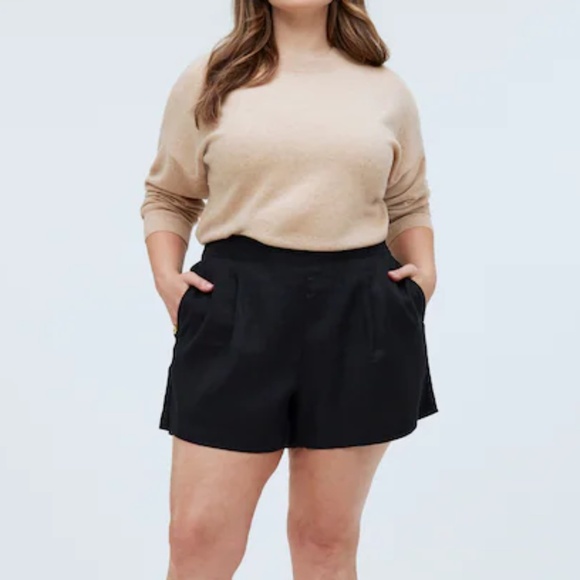 NWT Madewell Clean Pull-On Shorts in 100% Linen - size 4X - Picture 1 of 4